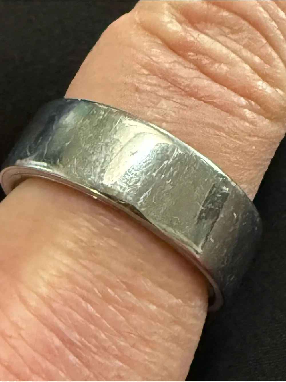 Gen 4 Oura Silver Band Ring size 9